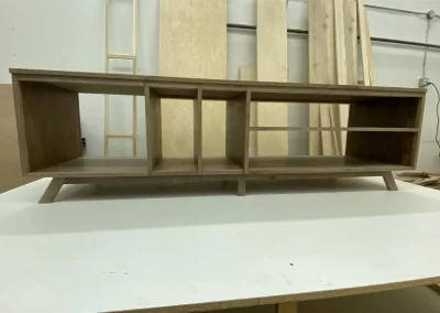 Skilled Cabinet Installer